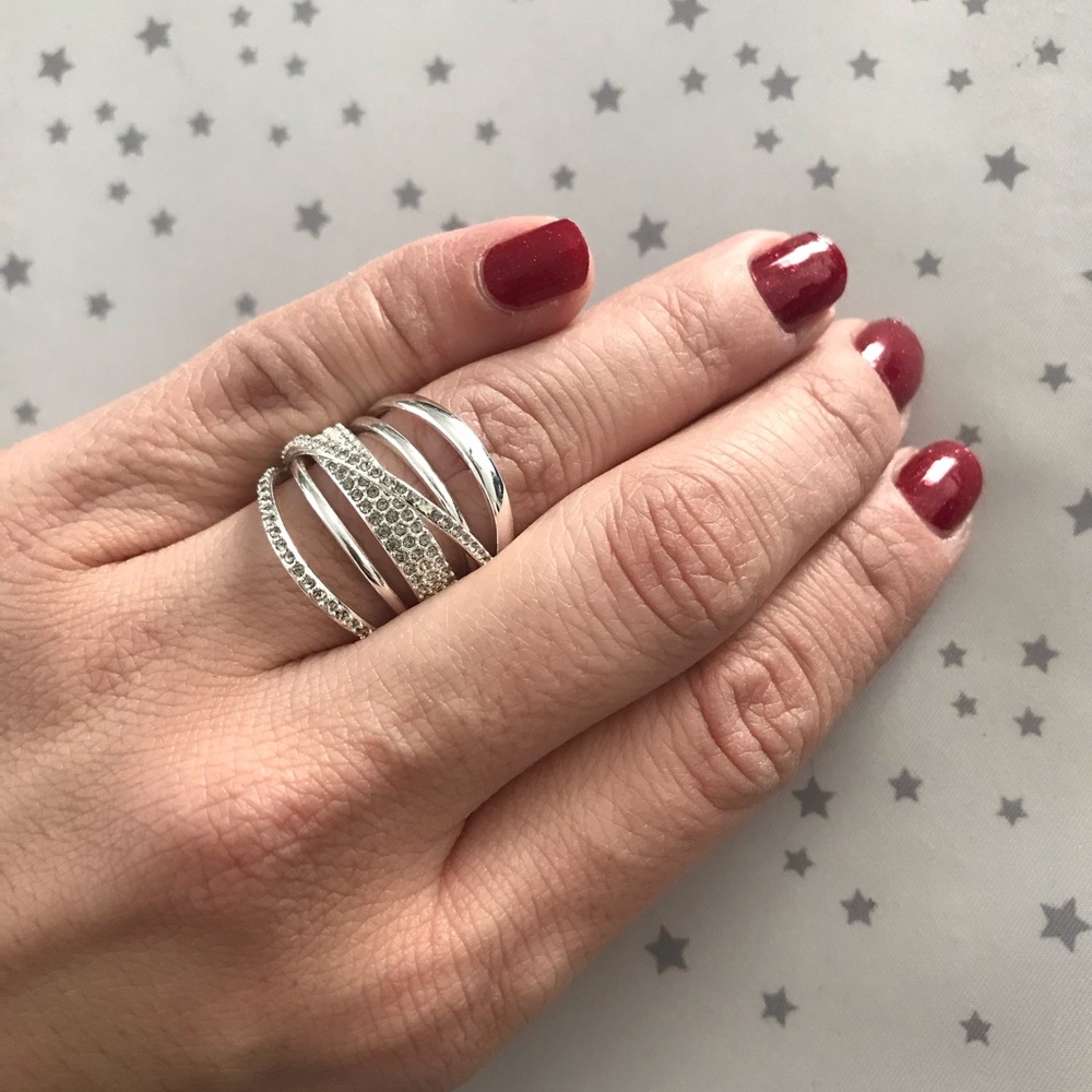 Stella & dot ring